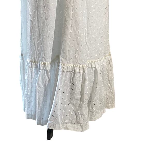 Vintage 1970’s Vicky Vaughn White Cotton Eyelet Ruffled Boho Retro Maxi Dress - Picture 8 of 16